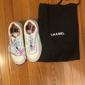 Chanel sneakers 👟